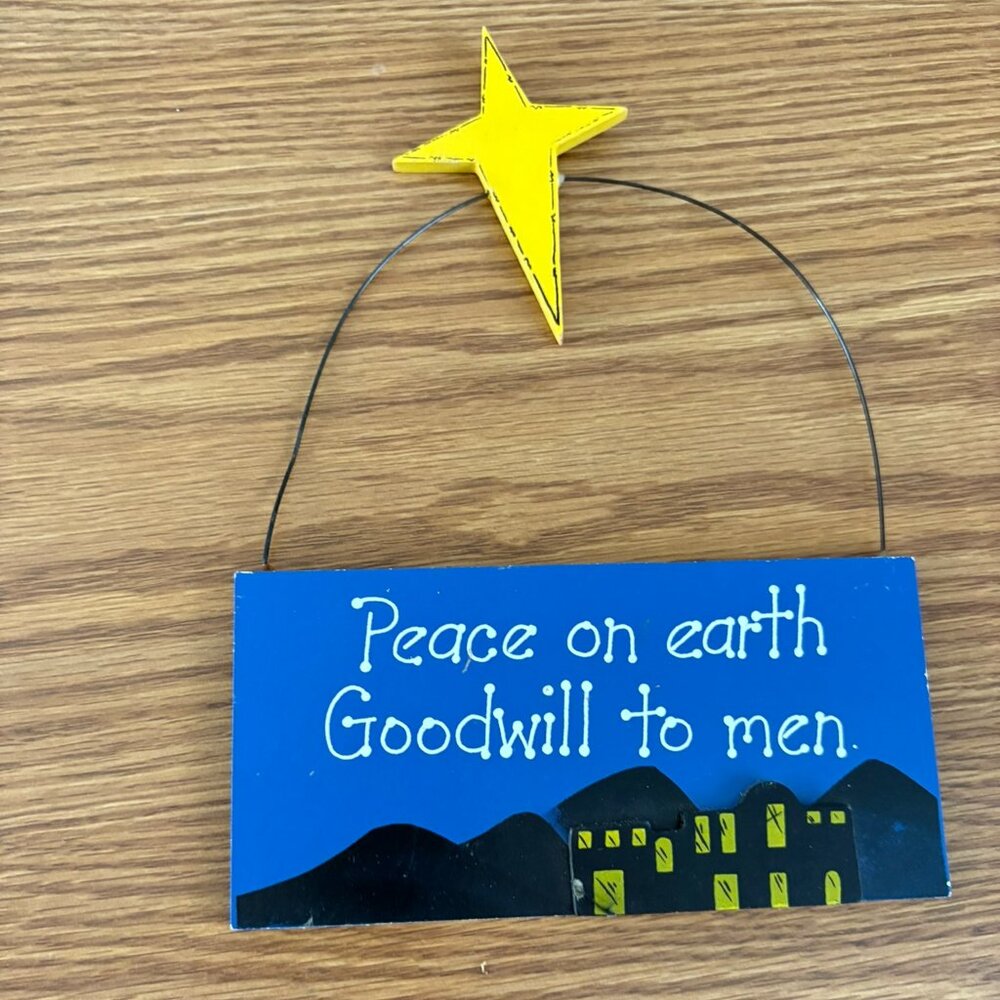Peace on Earth Goodwill to Men wooden plaque with star